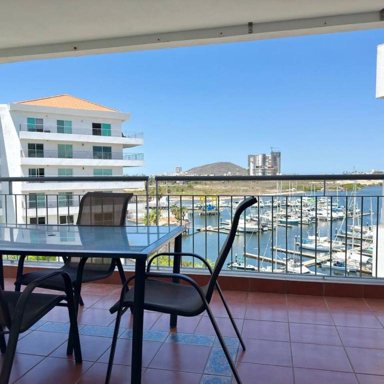 Costa Veleros Lujo Frente a la Marina - Appartement - 7