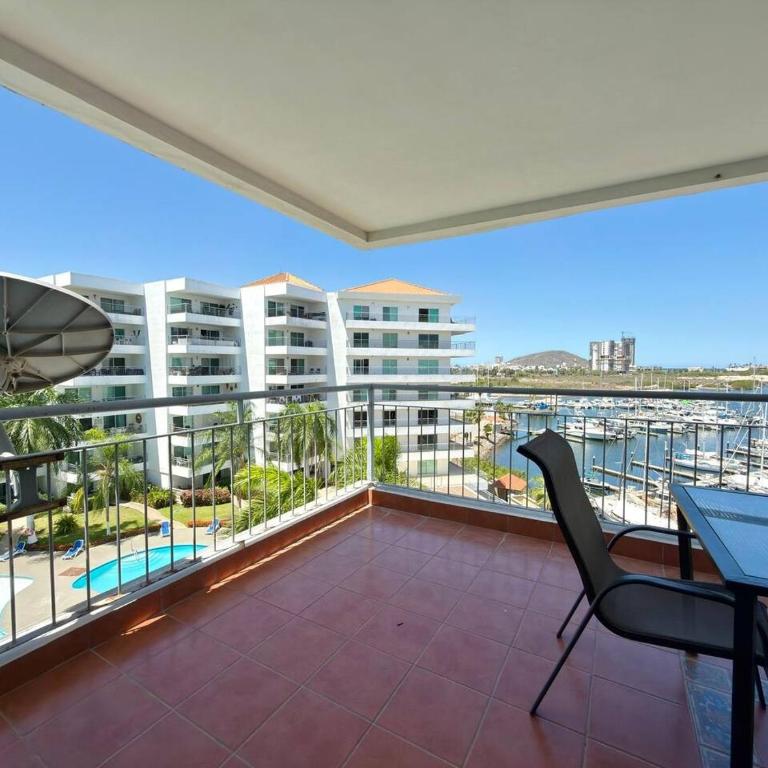 Costa Veleros Lujo Frente a la Marina - Appartement - 22