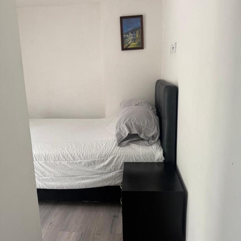 Stay Home Fundadores - Three-Bedroom Apartment - 12