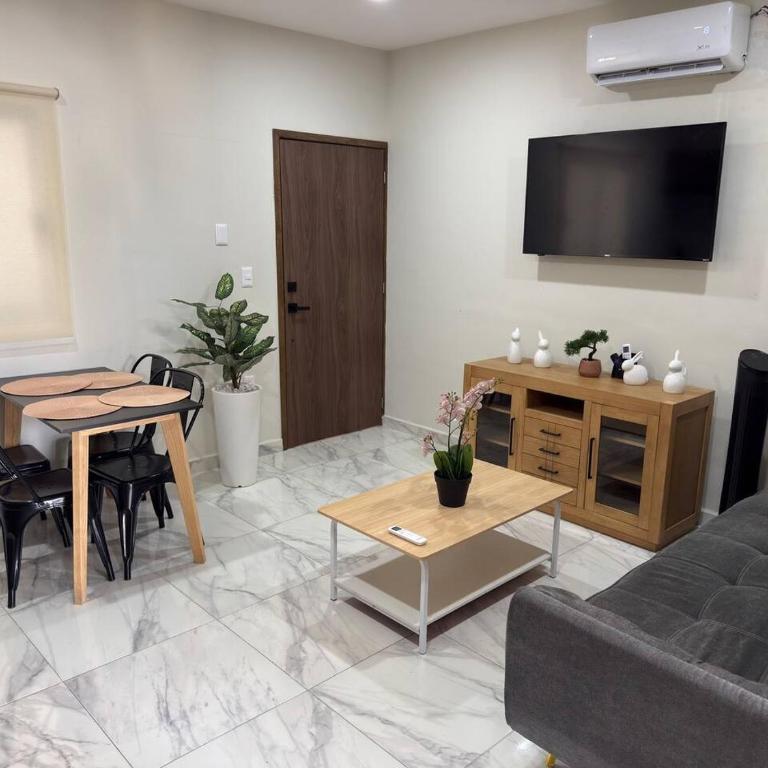 Lomas Sense Cerca de Playa y Zona Dorada - Appartement - 2