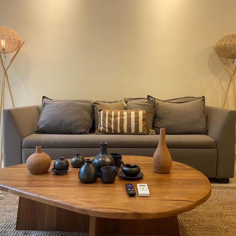 Chic Retreat with Wellness Amenities - Apartment - 9