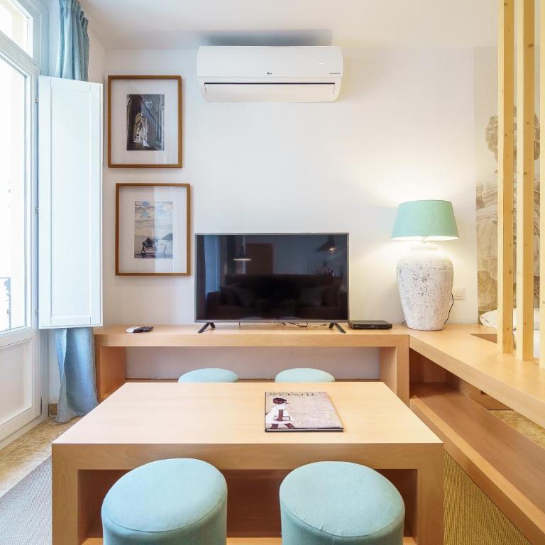 Apartamentos Mercat - Loft - First Floor - 8