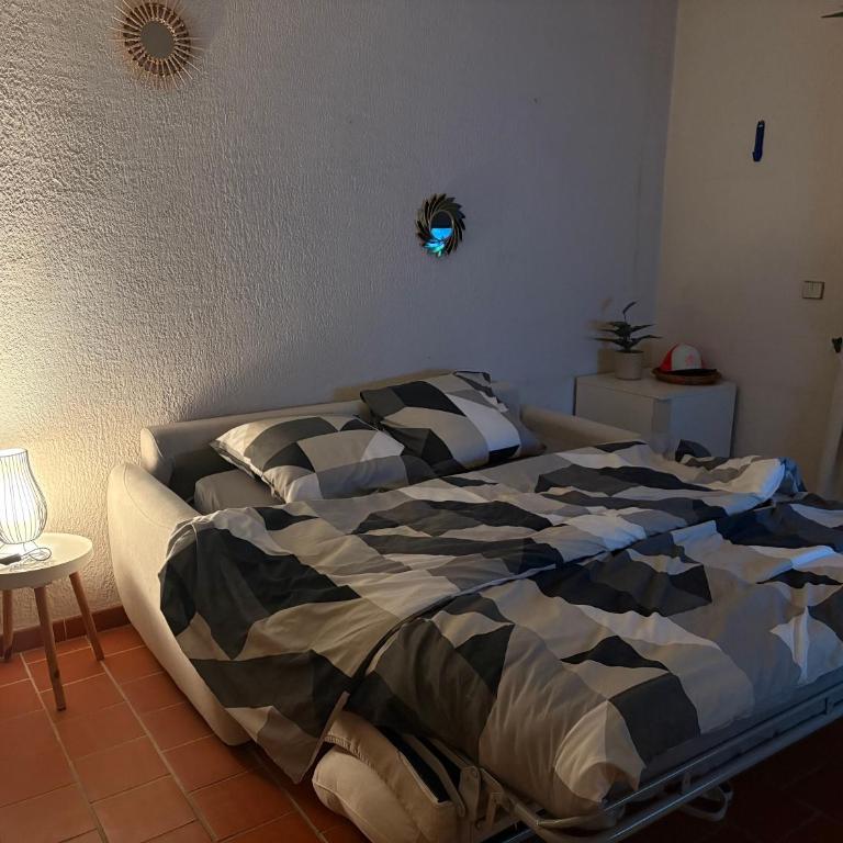 LA ROMAINE STUDIO CABINE CLIMATISE TERRASSE VUE MER 200m PLAGE - Appartamento con 1 Camera da Letto - 22