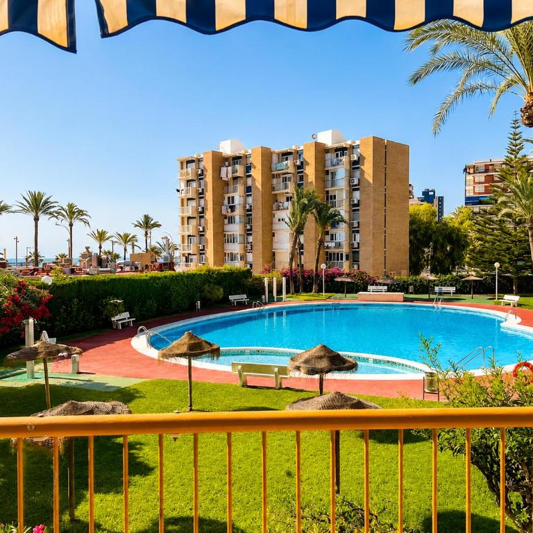Nereo Primera Línea, Mar y Piscina - Apartamento de 2 dormitorios - 1
