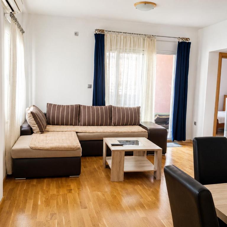 Dvosoban stan, Babin Do, Budva sa garazom - Apartman sa 2 Spavaće Sobe - 4