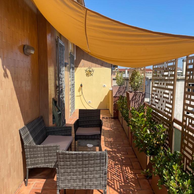 Cosy Penthouse, attico in ZTL sul centro città - Apartment mit 1 Schlafzimmer - 3