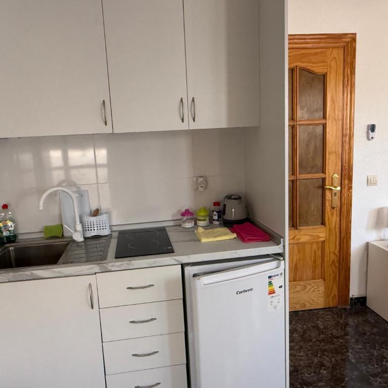 Almeria Centro habitacion privada en apartamento compartido - Deluxe Double Room - 11