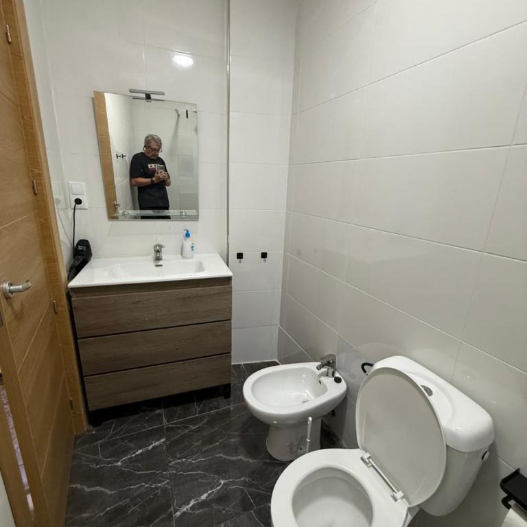 Almeria Centro habitacion privada en apartamento compartido - Deluxe Double Room - 17