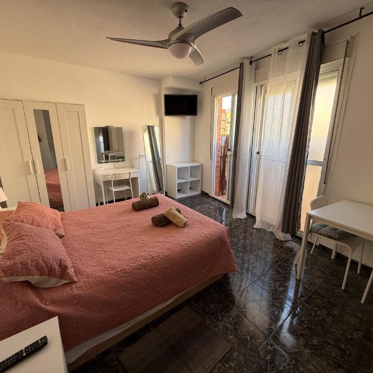 Almeria Centro habitacion privada en apartamento compartido - Deluxe Double Room - 16