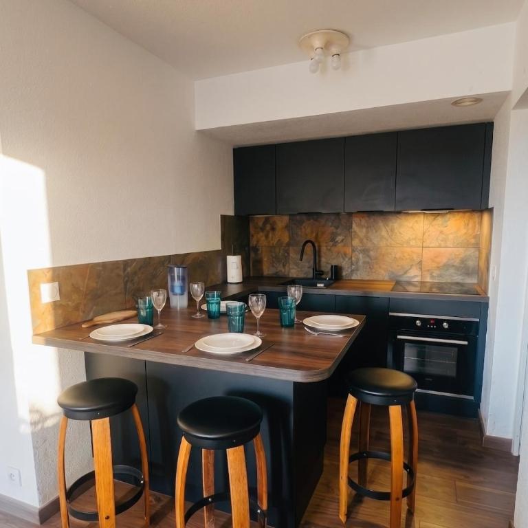 Apartment with Terrace, Sea View, swimming-pool & Sunset - Appartement 2 Chambres - 17