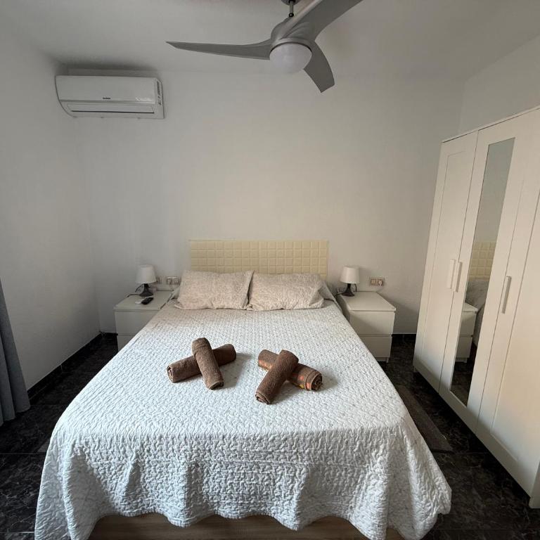 Almeria Centro habitacion privada en apartamento compartido - Double Room with Private Bathroom - 7