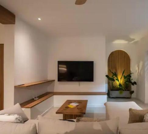 Amplio apartamento 4 habitaciones, jacuzzi y aire Poblado, Medellín - Apartment - 6