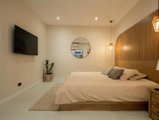 Amplio apartamento 4 habitaciones, jacuzzi y aire Poblado, Medellín - Apartment - 20