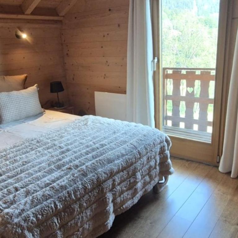 Chalet Beauregard à mi-chemin entre la Clusaz et le Grand Bornand - Chalet 3 Chambres - 17