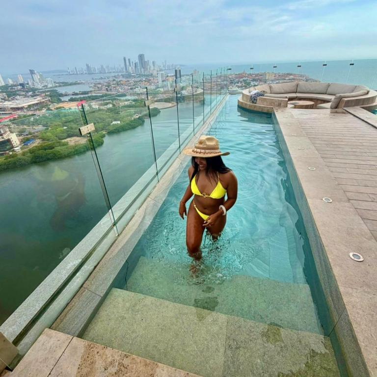 NEW! Ocean & City 360views 25FL FREE Airport pick up BY IMZ - Two-Bedroom Apartment - 38