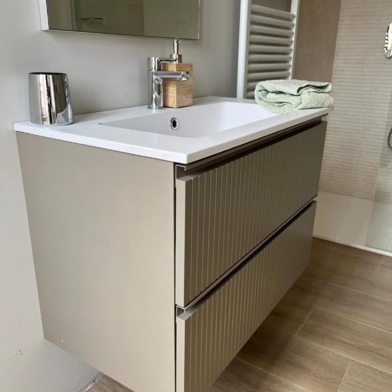 Brand new two-room apartment, between Brera and Repubblica Centrale - Appartamento con 1 Camera da Letto - 25