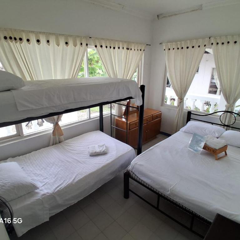 Casa Campestre en Villeta, Comodidad y Privacidad - Casa - 10