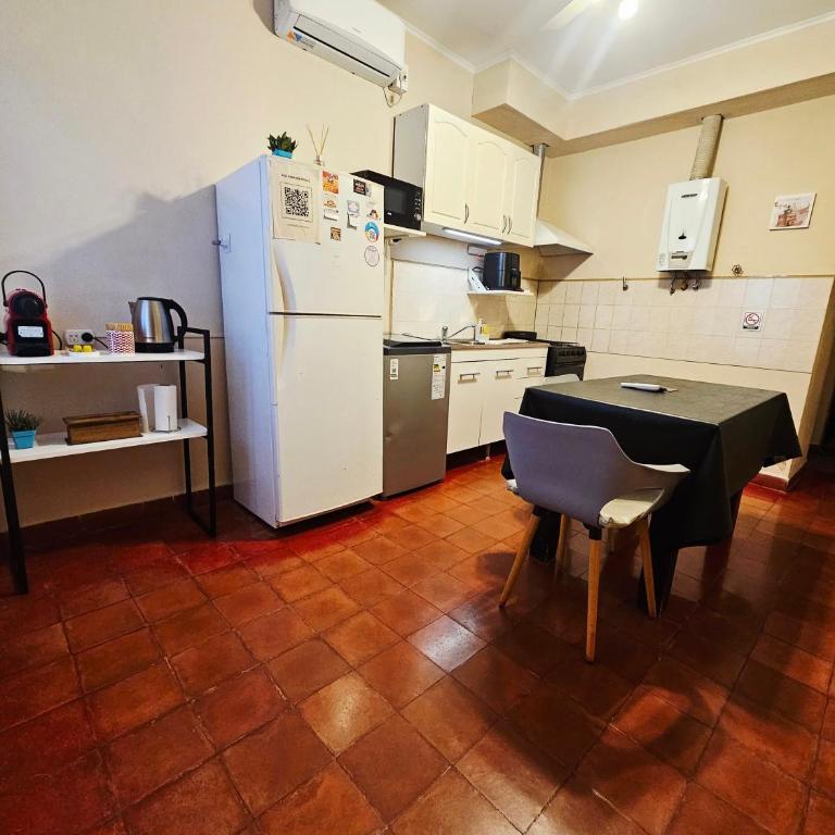 Departamento Capital con Cochera Cubierta Gratis - Apartamento de 1 dormitorio - 3
