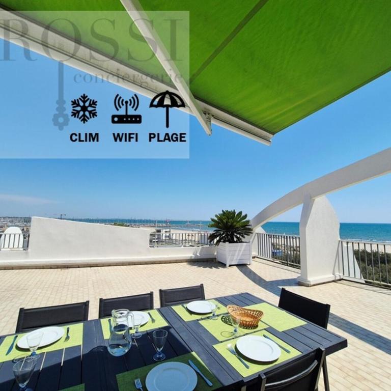 Rooftop sur la plage, Clim et Wifi fibre - ROSSIconciergerie - Linge inclus - Two-Bedroom Apartment with Terrace and Sea View - 1