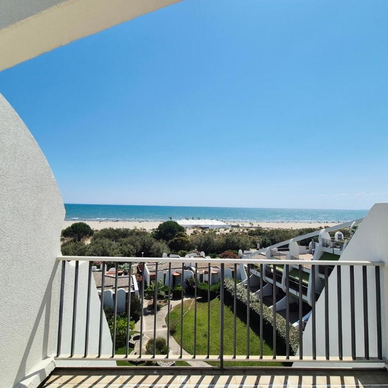 Rooftop sur la plage, Clim et Wifi fibre - ROSSIconciergerie - Linge inclus - Two-Bedroom Apartment with Terrace and Sea View - 15