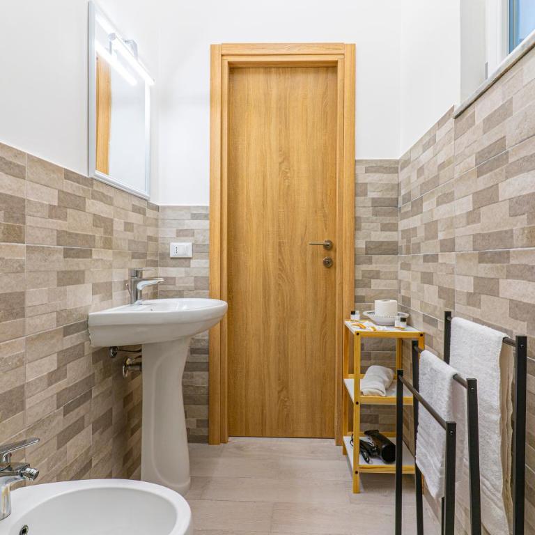 Mariuccio Home Comfort and Style - Apartment mit 2 Schlafzimmern - 19