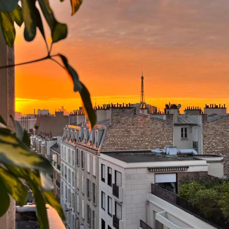 Magnifique studio vue sur la Tour Eiffel - Appartement 1 Chambre - 7