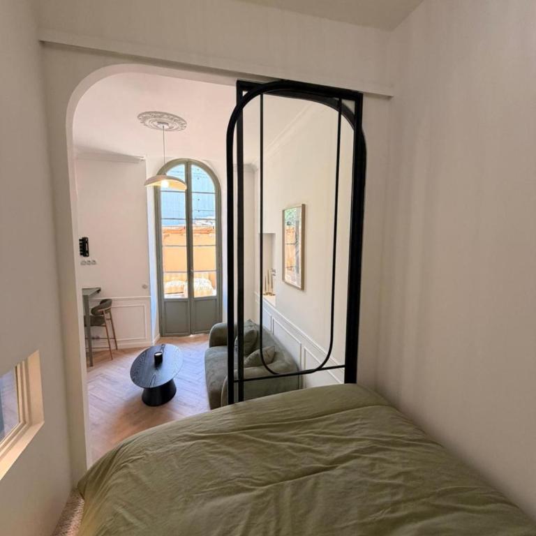 Magnifique studio avec grande terrasse - Appartement - 5