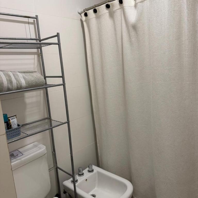 ESTRENO DEPTO LUMINOSO unico en la zona - Apartamento de 1 dormitorio - 52