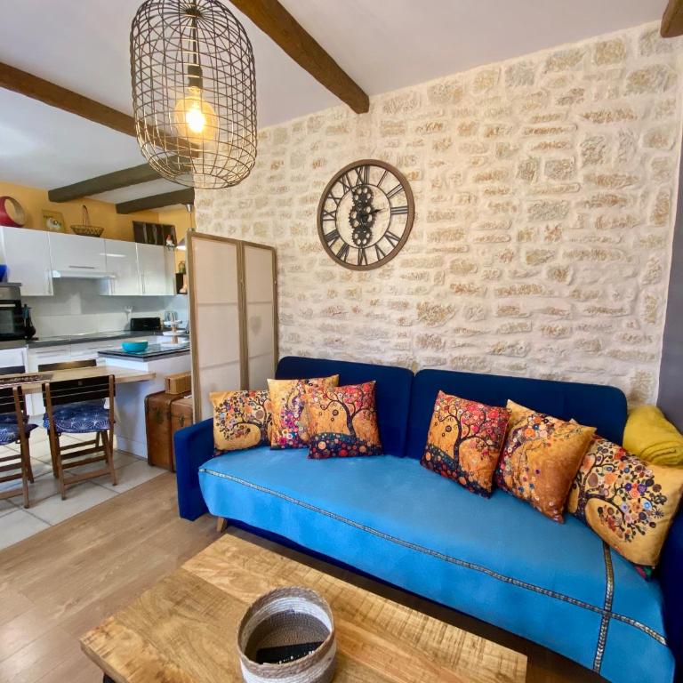 Domaine Ô Clair de Lune - Chambres d'Hôtes et Gîtes à Sarlat - Accès Cité Médiévale 5 minutes à pied - Parking - SPA & Massages en option - Piscine de saison - Maison 1 Chambre - 6
