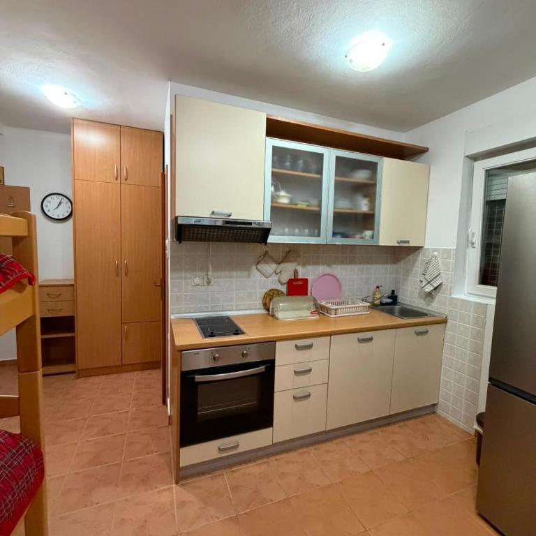 Leo Place - Studio Apartman - 1