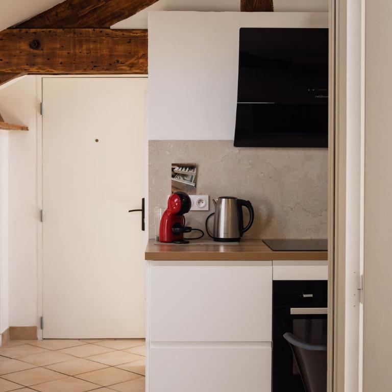 SOLÉA Deux pièces Golfe Juan 2 à 4 personnes Plage à 5 min - Appartement 1 Chambre - 9