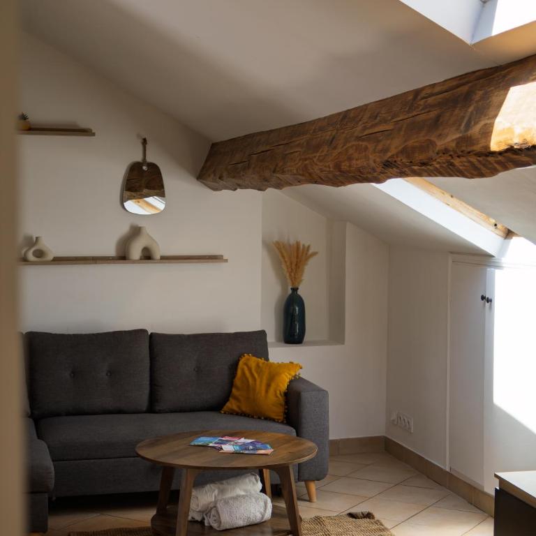 SOLÉA Deux pièces Golfe Juan 2 à 4 personnes Plage à 5 min - Appartement 1 Chambre - 8