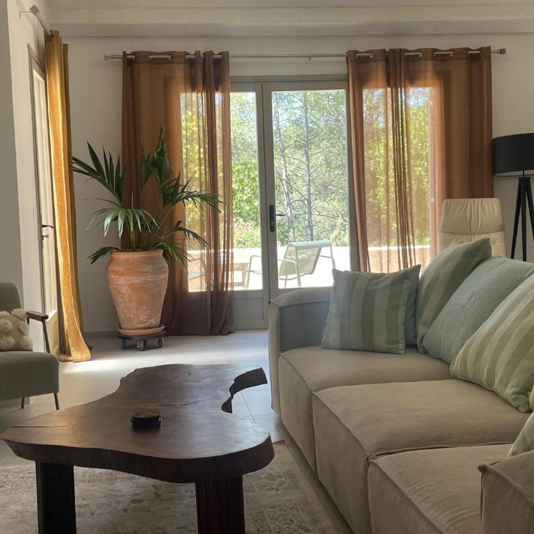 La villa des Carriers - maison avec piscine, 10 min mer - Villa - 13