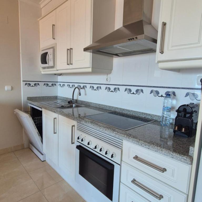 Playa de Oro con Parking - One-Bedroom Apartment - 7