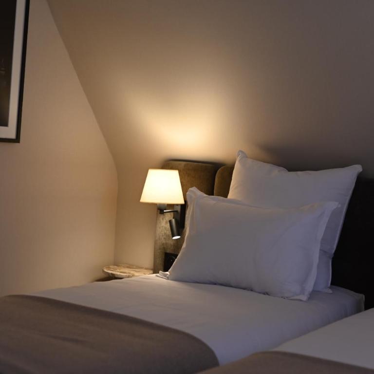 Hotel Local 101 Beaurepaire - Chambre Double ou Lits Jumeaux - 10