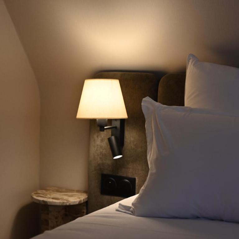 Hotel Local 101 Beaurepaire - Petite Chambre Double - 8