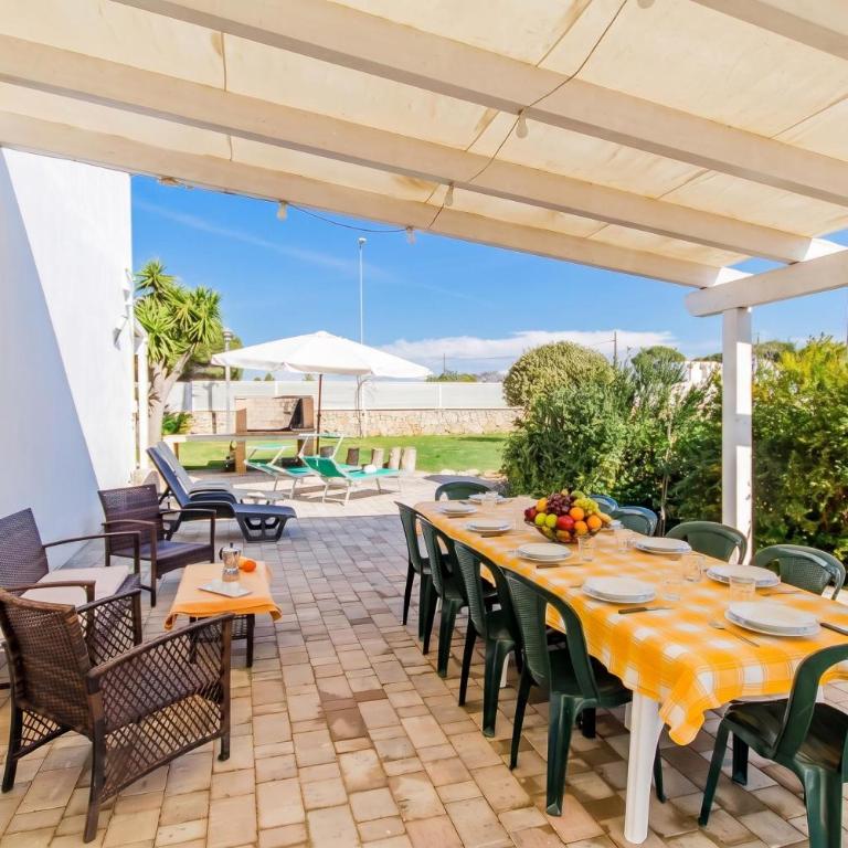 Villa Marzia With Garden And Near The Sea - Happy Rentals - Villa con Piscina Privata - 4