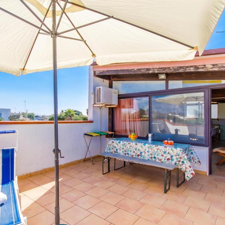 Villa Marzia With Garden And Near The Sea - Happy Rentals - Villa con Piscina Privata - 5
