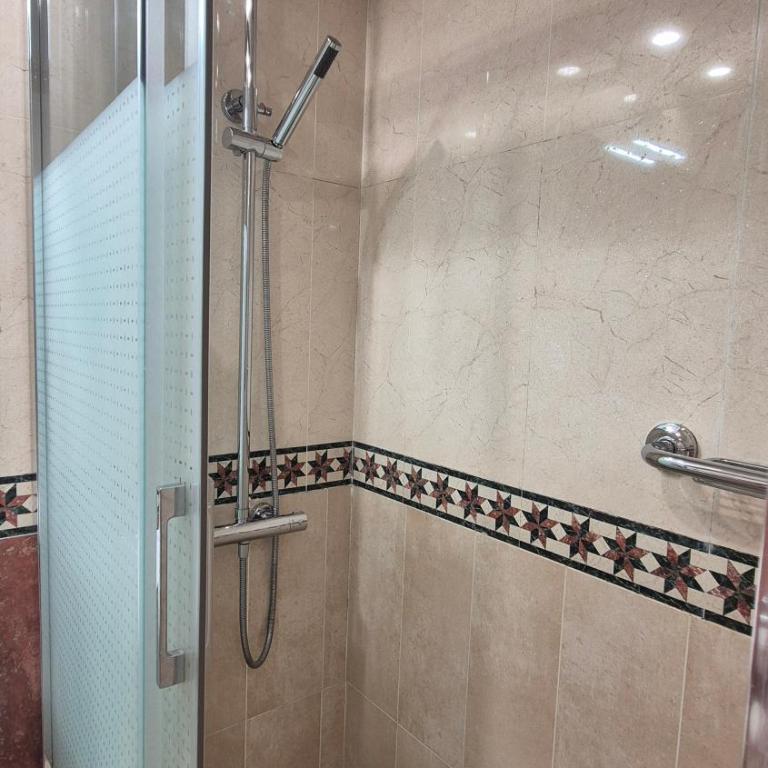 Playa de Oro con Parking - One-Bedroom Apartment - 16