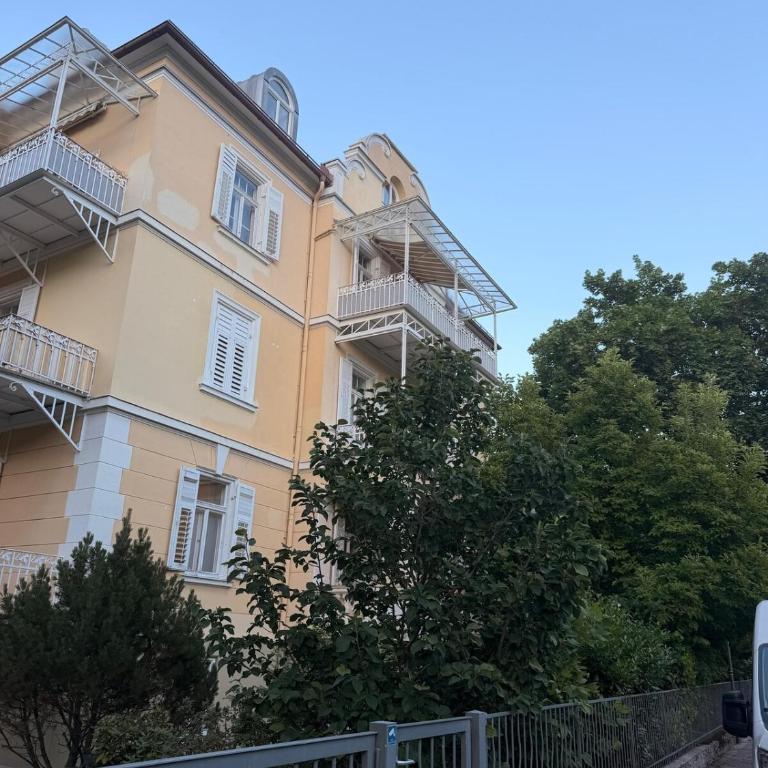 Stylische Wohlfühloase in Bad Reichenhall - Apartment mit 1 Schlafzimmer - 3