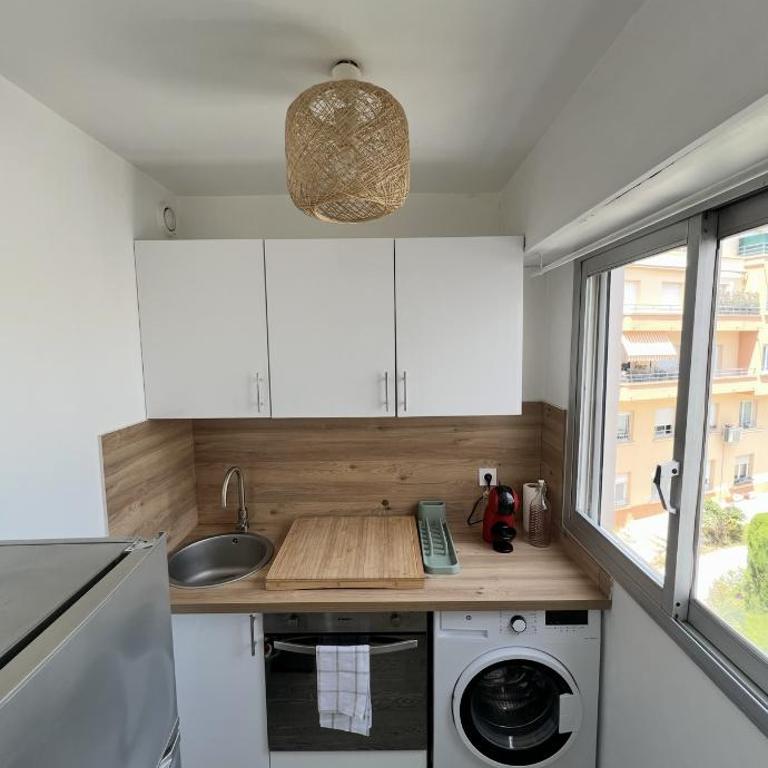 SOLÉA Deux pièces Golfe Juan 2 à 4 personnes Plage à 5 min - Appartement 1 Chambre - Non-Fumeurs - 3