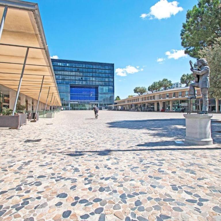 Beautiful Port Marianne Apt, Private Parking, 4 people - Apartment mit 2 Schlafzimmern - 4
