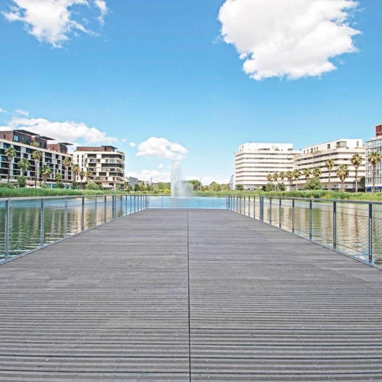 Beautiful Port Marianne Apt, Private Parking, 4 people - Apartment mit 2 Schlafzimmern - 5