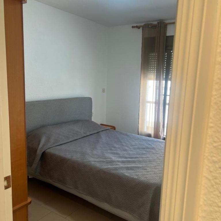 Spacious 3 bedroom apartment in La Ràpita - Apartamento de 3 dormitorios - 24