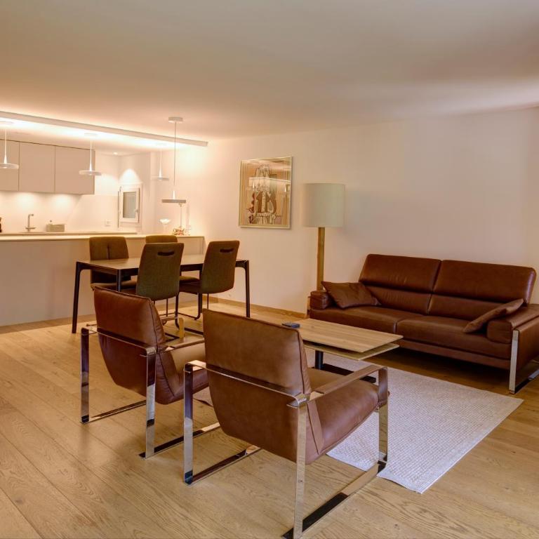 Chesa Munteratsch 2-Zimmerwohnung 101 Typ E - Apartment mit Seeblick - 1