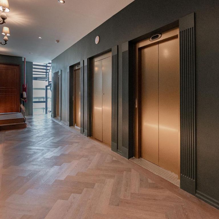 The Ruby Suite luxury room - Estudio Deluxe - 12