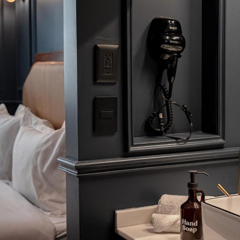 The Midnight Bloom Suite - Suite Superior con cama extragrande - 4