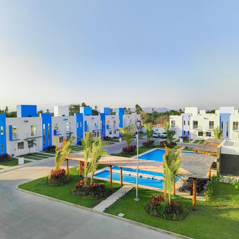 Aruna, Pet friendly stay with pool - Casa de 2 dormitorios - 2