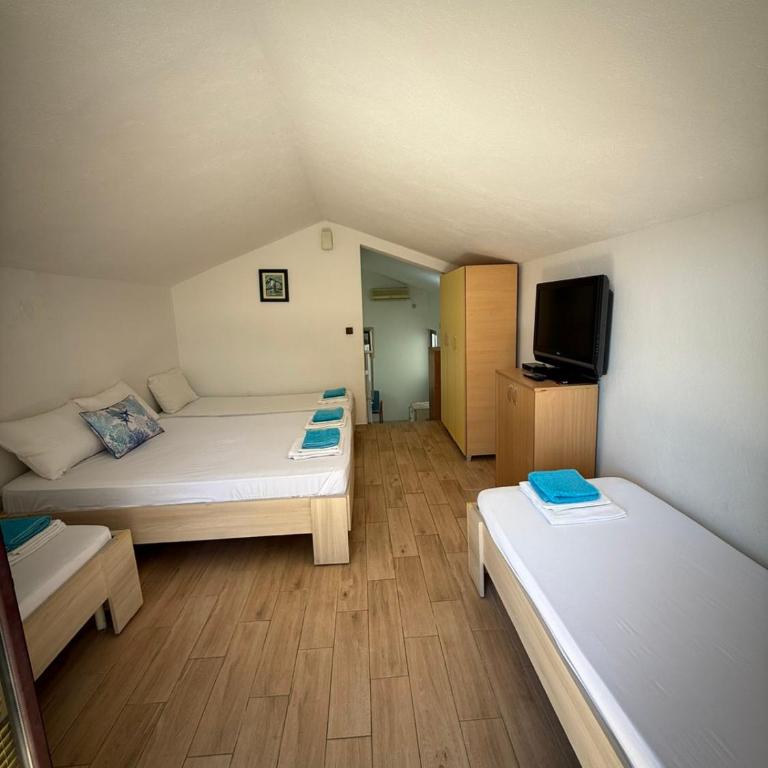 Petrokrevetni studio apartman Popovic - Apartment mit 1 Schlafzimmer - 2