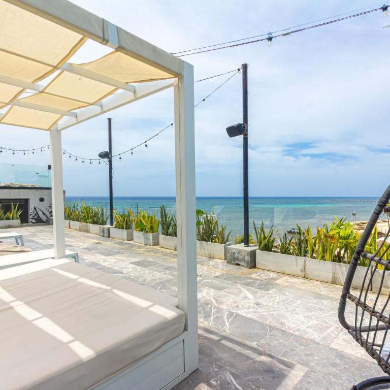 Oceanfront Condo Top Location Near 5th Ave - Habitación Individual - 24